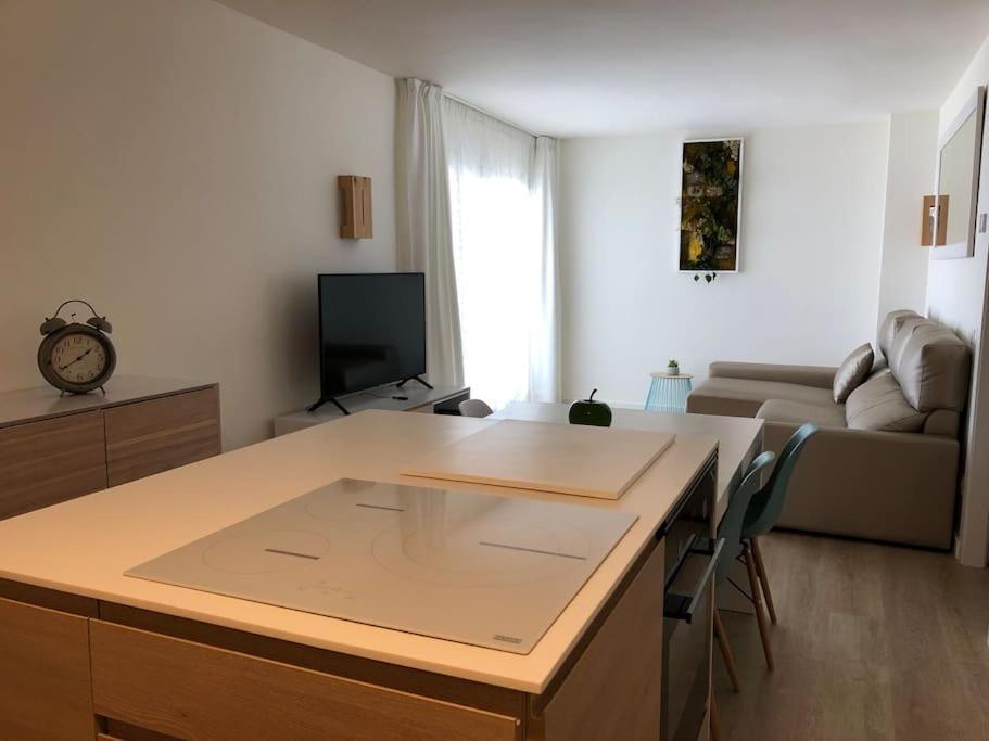 Apartamento Adrover - J Sant Llorenc Des Cardassar Bagian luar foto